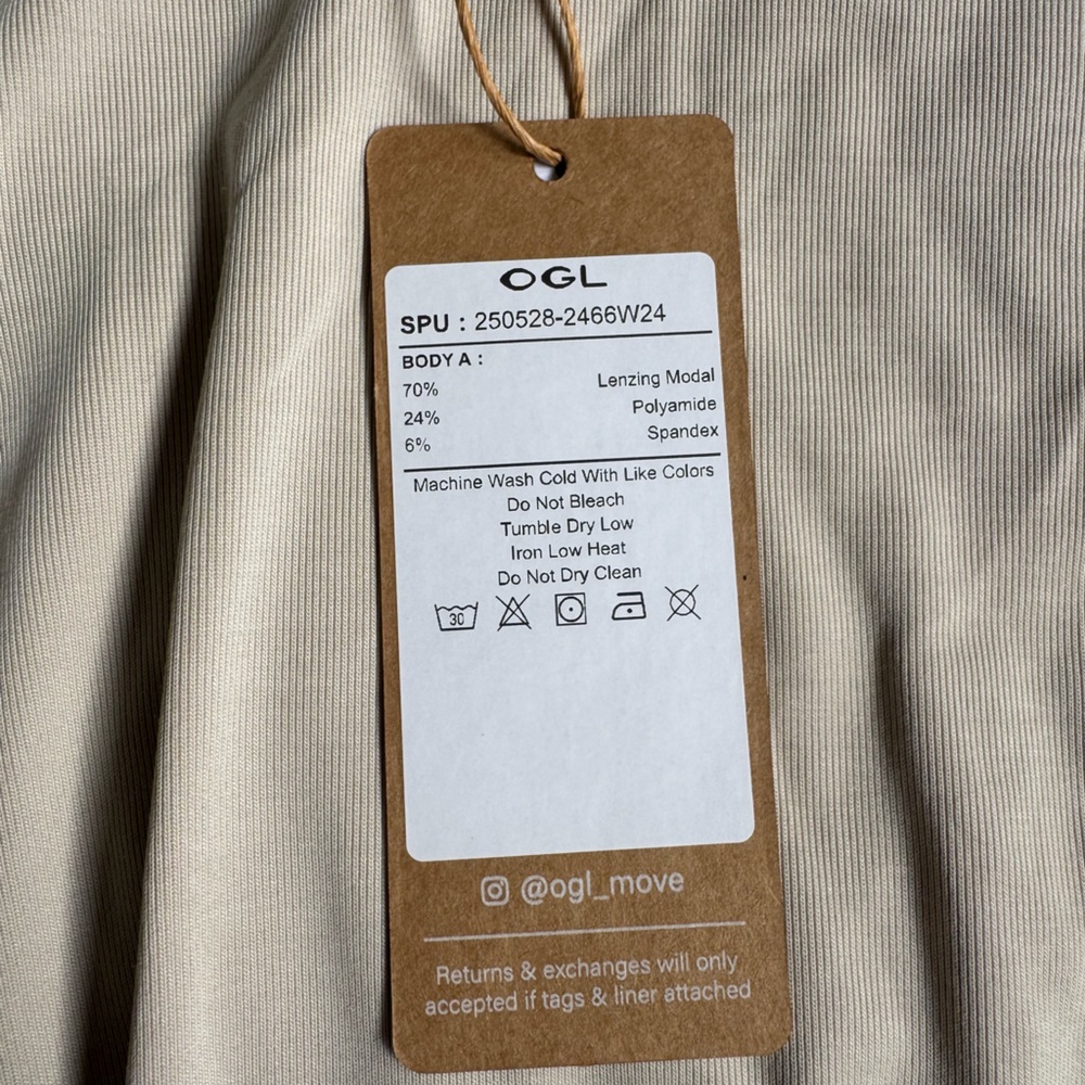 ✨Brand New!😍OGL Cream Ribbed Knit Top - Picture 4 of 6